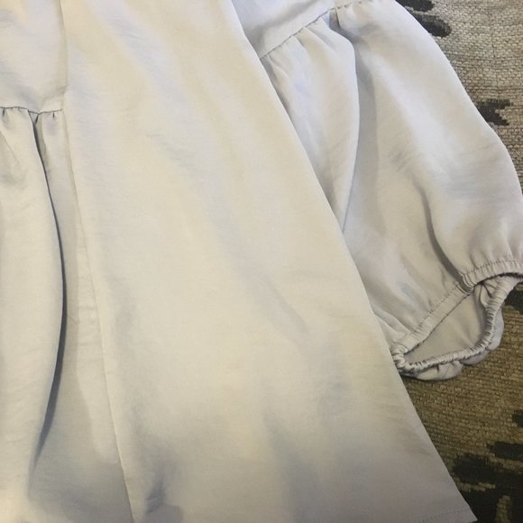 Vince Camuto Lavender Ruffled Poet Blouse - Picture 6 of 11